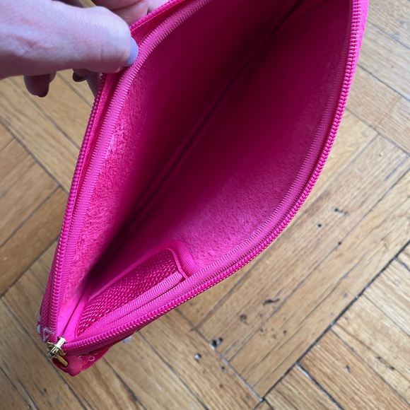 Lily Pulitzer iPad cover - Picture 2 of 3